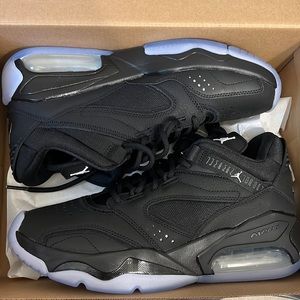 Jordan point lane sneakers